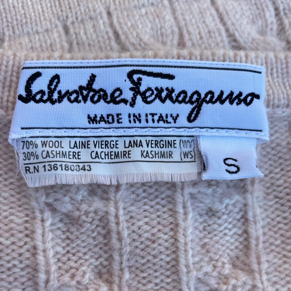 Salvatore Ferragamo V-Neck Cardigan Sweater Long Sleeve 70%Wool 30%cashmere - Picture 6 of 14